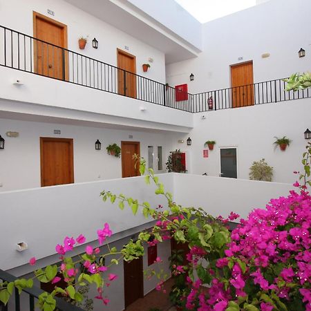 Hotel Oasis Atalaya Conil de la Frontera Kültér fotó